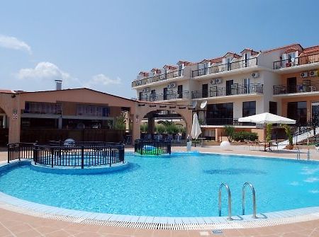 Hotel Alexander 라가나스 외부 사진