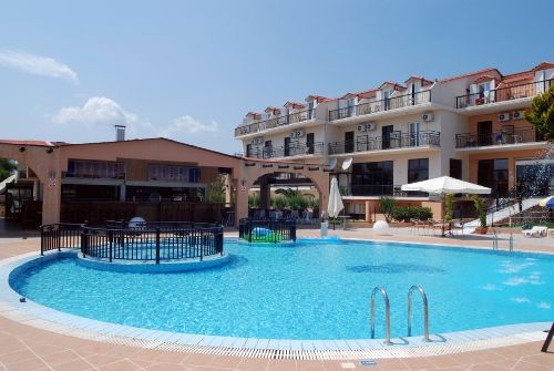 Hotel Alexander 라가나스 외부 사진